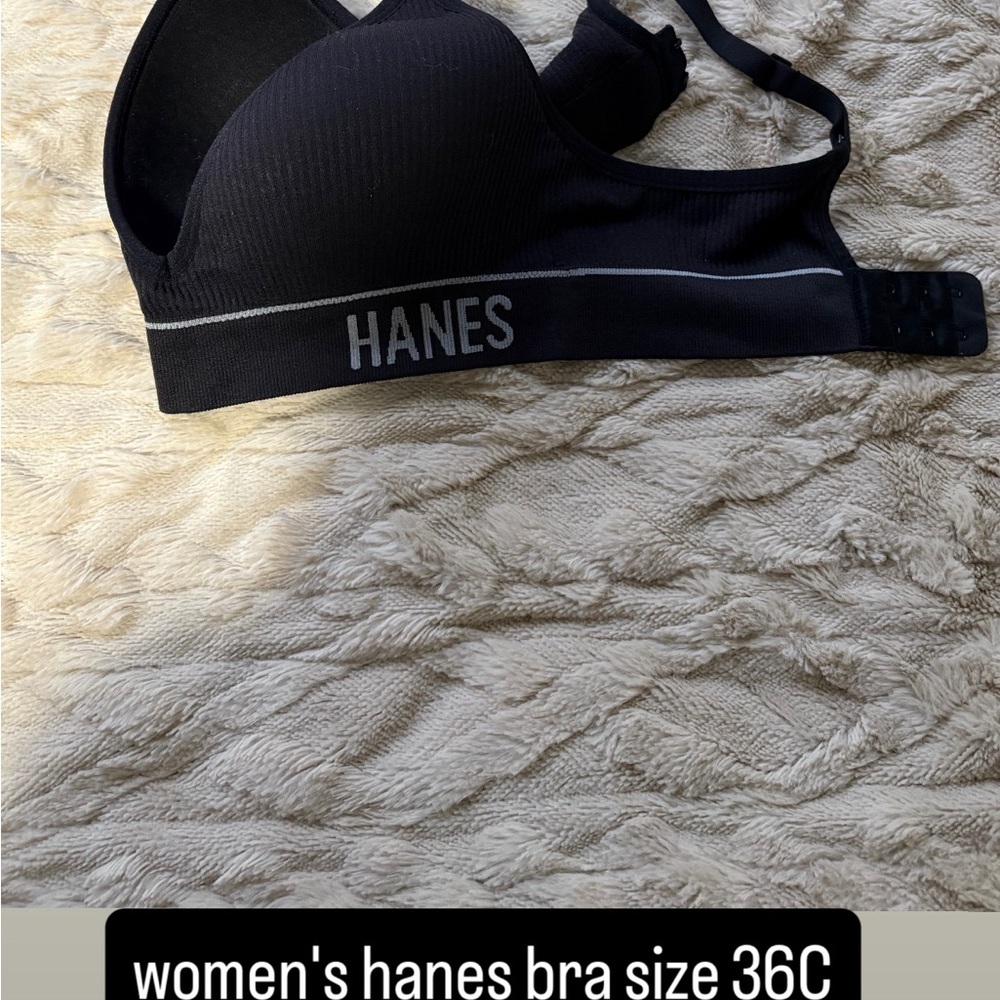 Hanes Women's Black Comfort Bra